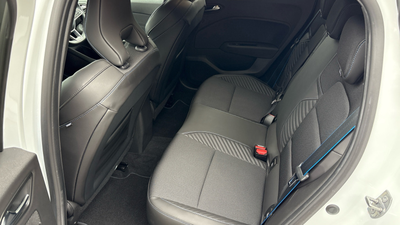 Renault Clio 1.6 E-TECH full hybrid 145 Esprit Alpine 5dr Auto Hybrid Hatchback